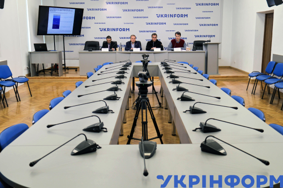 Пресконференція "Безпекові ризики у сфері енергетики: думка громадян та пропозиції експертів" в Укрінформі