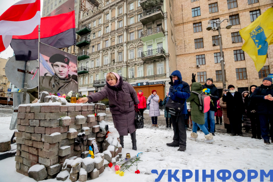 У столиці відбулася хода на честь перших загиблих Героїв Небесної Сотні