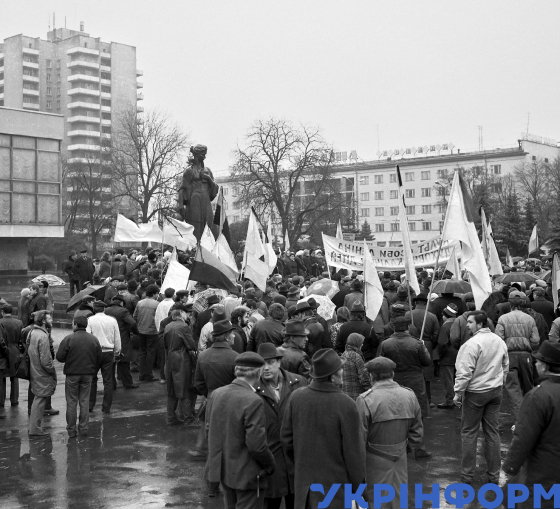Мітинги-протести рухівців у Луцьку