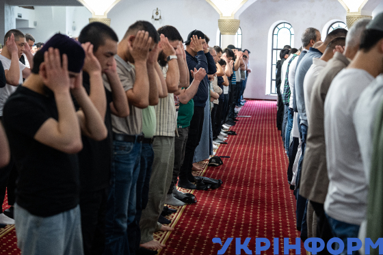 Мусульмани розпочали святкування Курбан-байраму