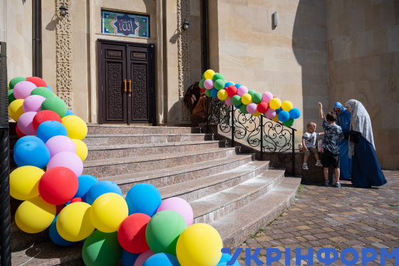 Мусульмани розпочали святкування Курбан-байраму