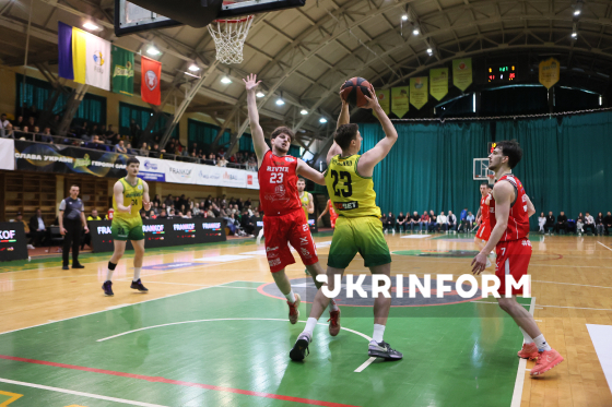 Баскетбольний клуб “Рівне” переміг на виїзді івано-франківську команду “Прикарпаття-Говерла”