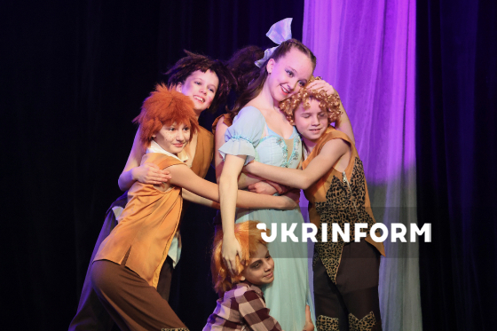 У Харкові на сцені Loft Stage учні хореографічної школи представили балет-фентезі “Пітер Пен”