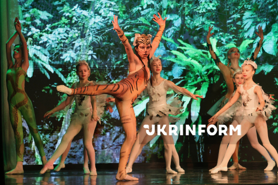 У Харкові на сцені Loft Stage учні хореографічної школи представили балет-фентезі “Пітер Пен”