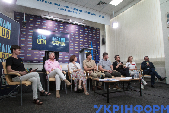 Сесія “Роль держави, громадського сектору та медіа в протидії дезінформації”